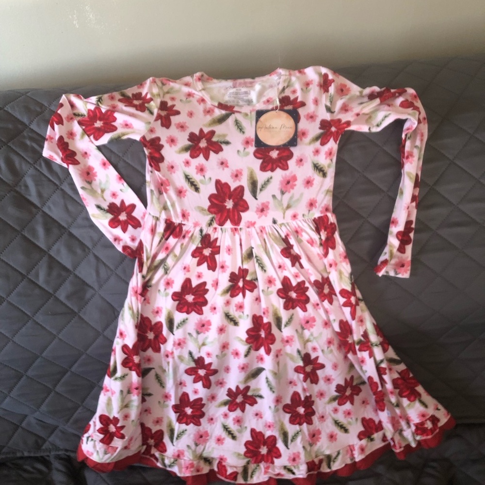 Charming Floral Long Sleeve Dress for kids